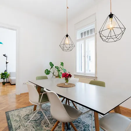 Lend Ist Trend- Chice 3 In Der Lejlighed Graz